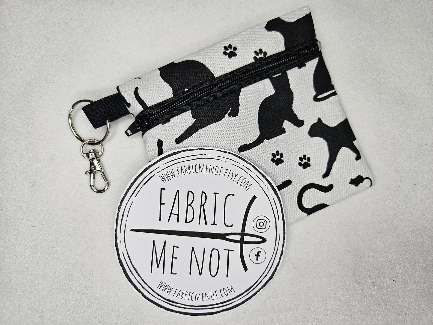 Small Zip Pouch with Lobster Keyring. 100% Cotton. Size 4" x 4.5" Pet Design Collection